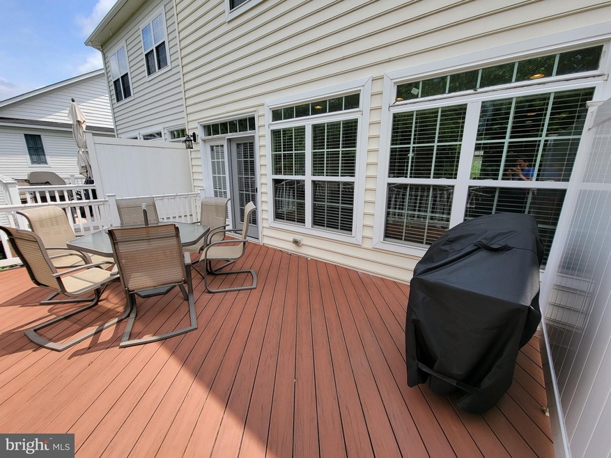 9750 Northern Lakes Ln, Laurel, MD 20723 - photo 1