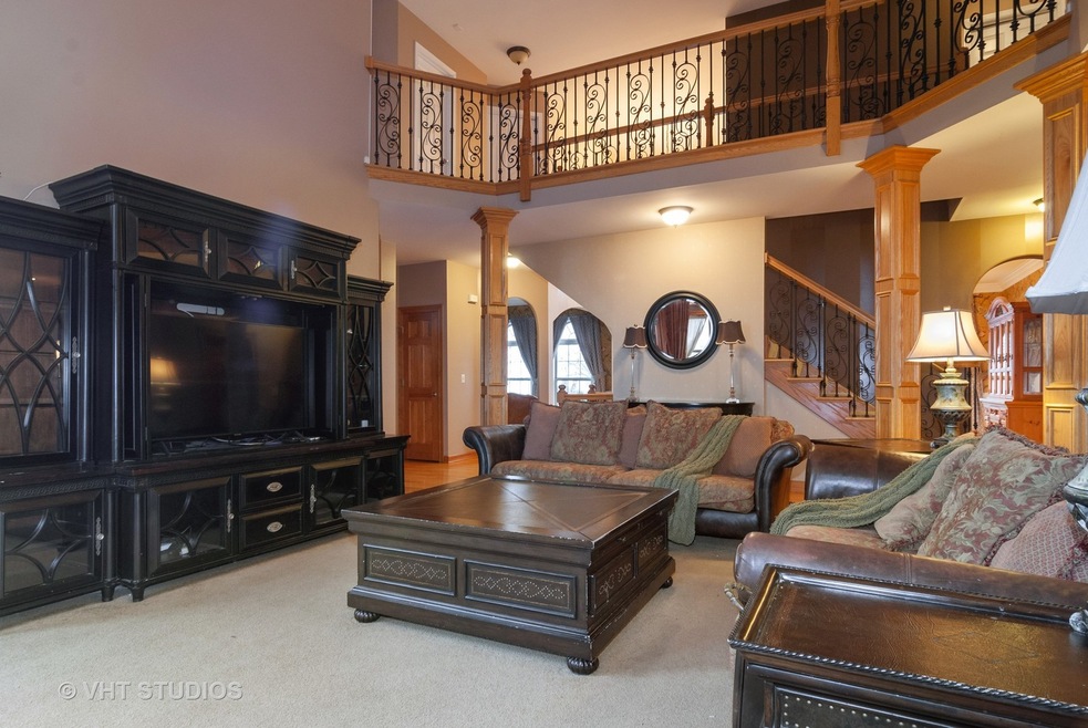 505 Arbor Ln, Oswego, IL 60543 - photo 1