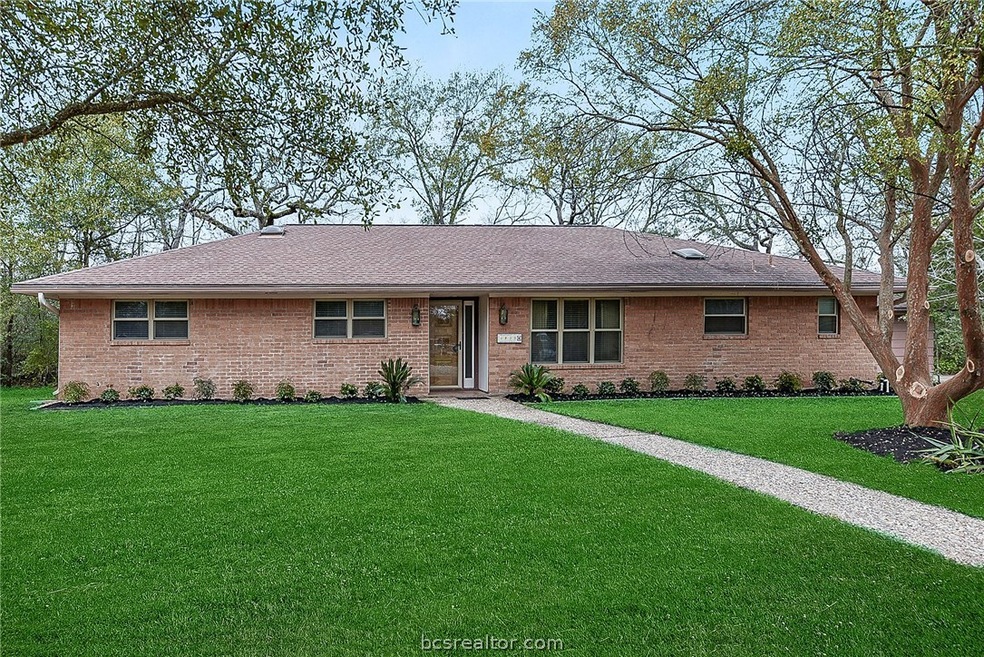 1903 Lawyer Place, College Station, TX 77840 - photo 1