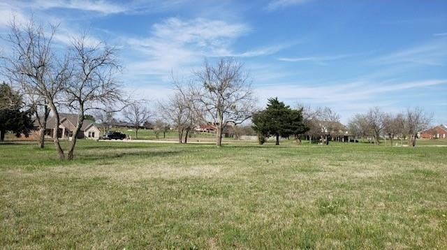 12 Woodland Ct, Gainesville, TX 76240 - photo 1