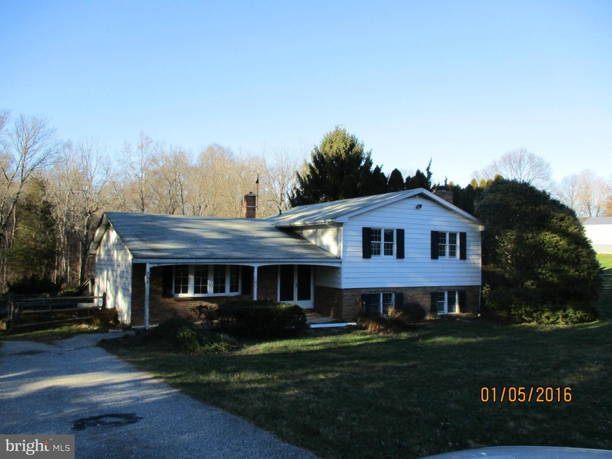 4108 Friar Tuck Way, Sykesville, MD 21784 - photo 1