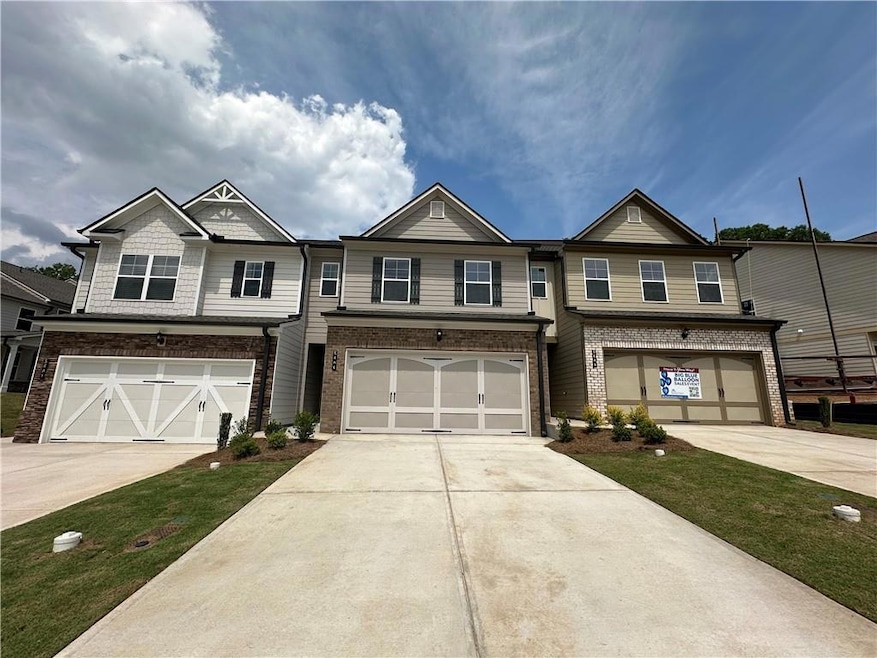 For Sale $386,400 • Co-Listing Agent