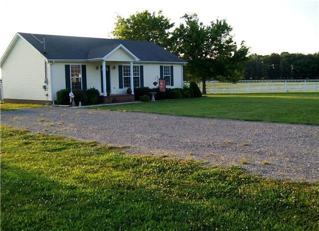 546 Minkslide Rd, Shelbyville, TN 37160 - photo 1