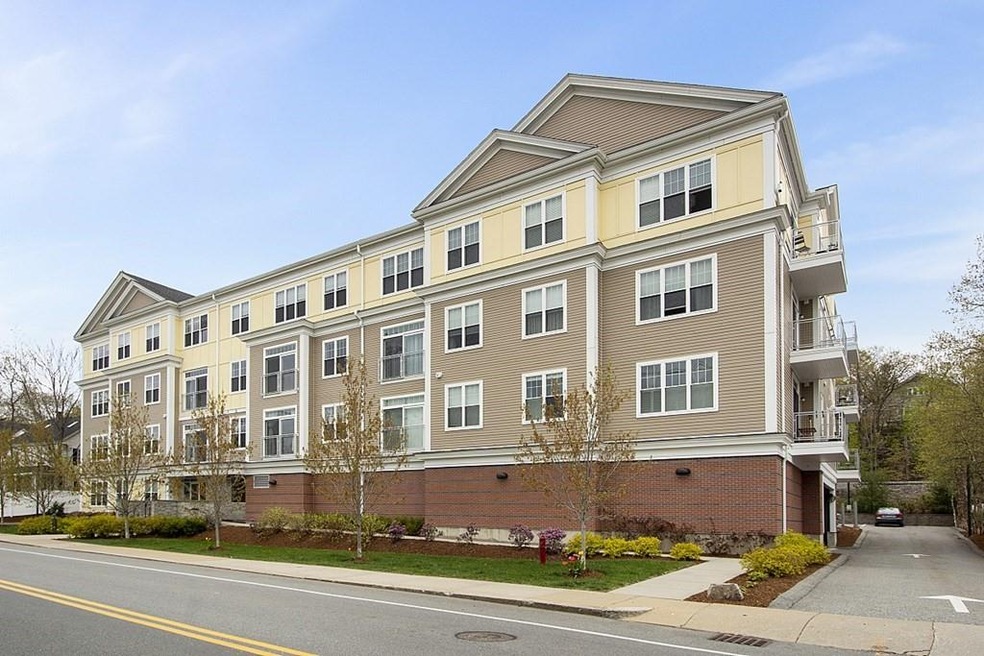 130 Tremont St unit 303, Melrose, MA 02176 - photo 1