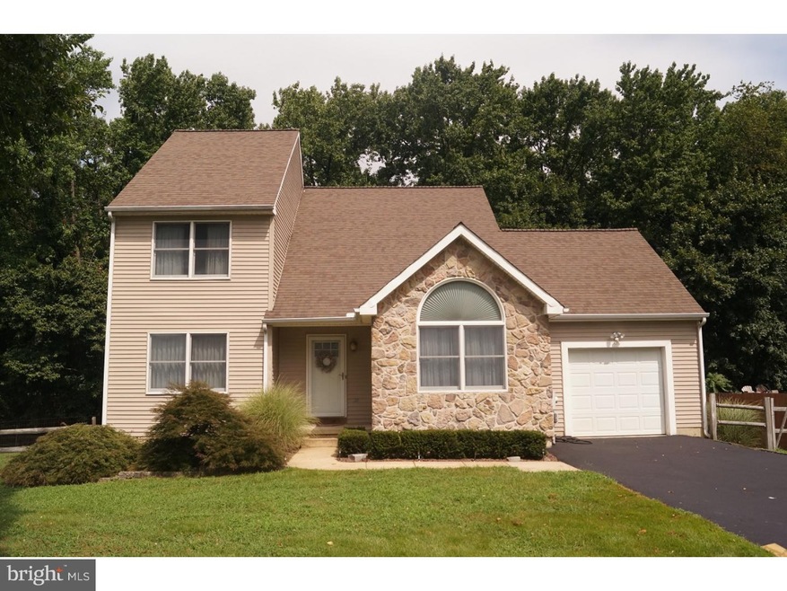 605 W Summit Ave, Wilmington, DE 19804 - photo 1