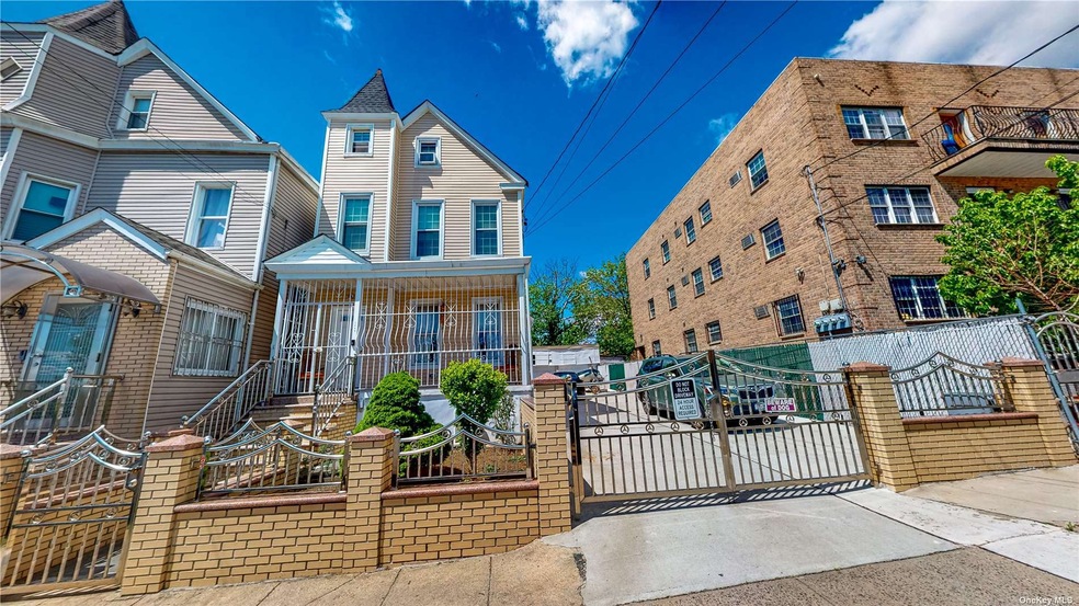 Sold $660,000 • Co-Listing Agent