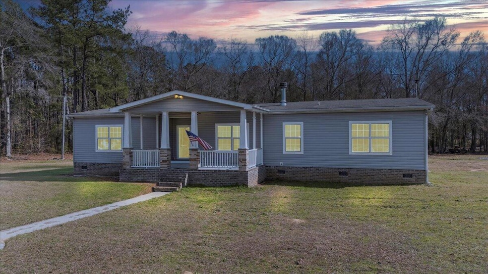02-869 Farm Hill Circle-33