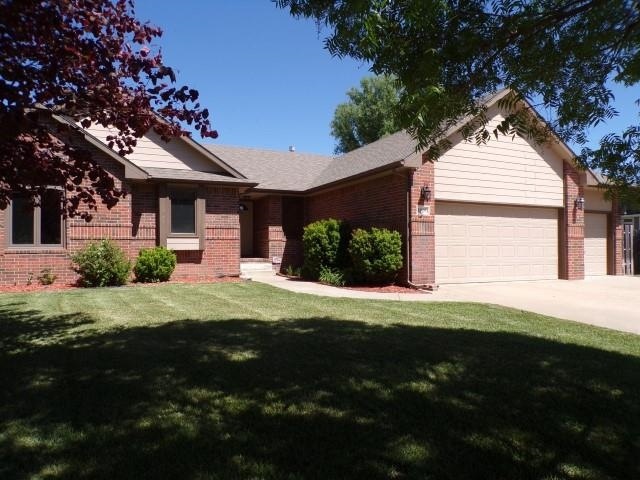 1016 N Firefly Cir, Wichita, KS 67235 - photo 1