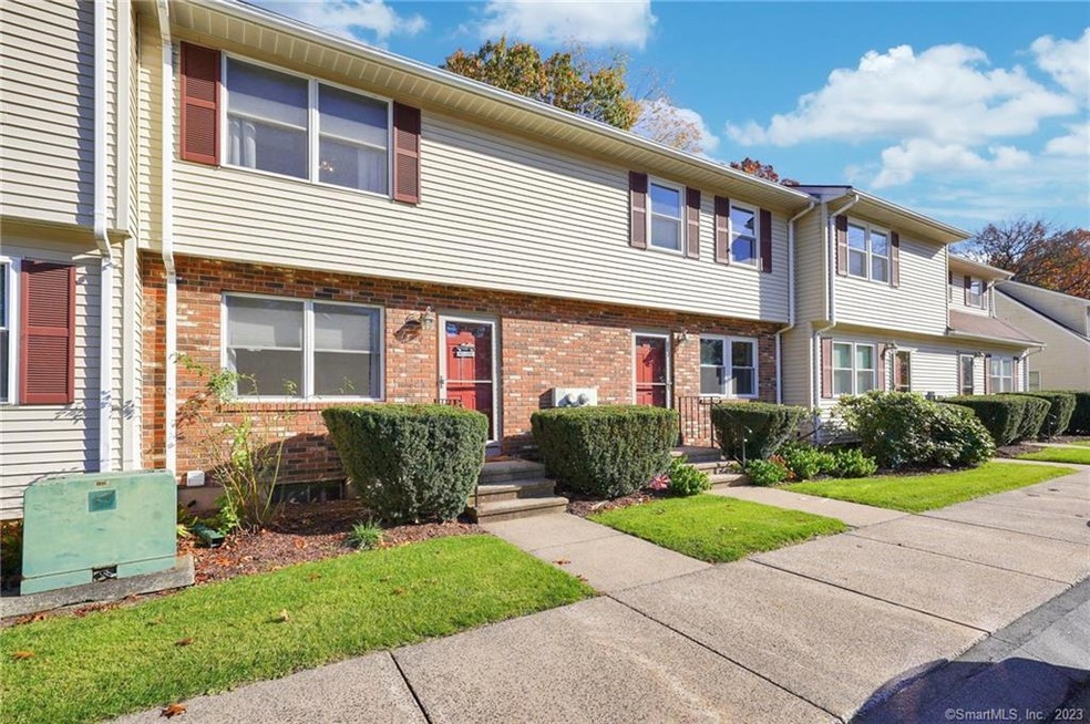 9 Windwood Front