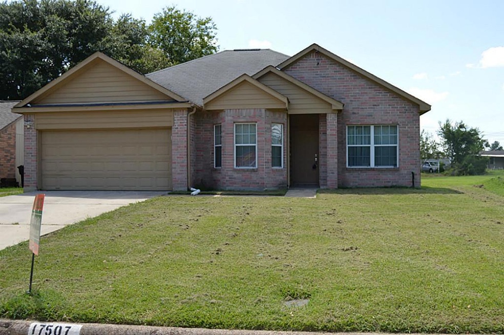 17507 Wagganner Dr, Hockley, TX 77447 - photo 1