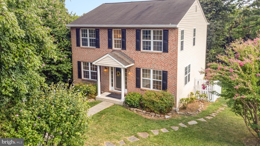 1337 Heather Hill Rd, Baltimore, MD 21239 - photo 1