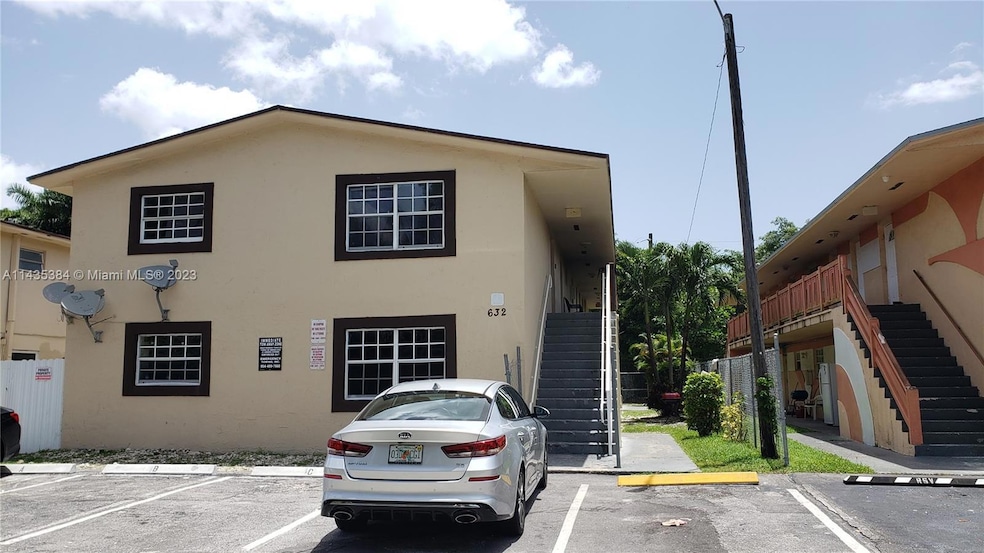 632 SW 16th Ave, Fort Lauderdale, FL 33312 - photo 1