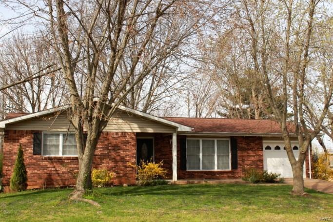 3 Mileva Ct, Farmington, MO 63640 - photo 1