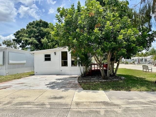 196 Panther Pass Cir, Naples, FL 34114 - photo 1