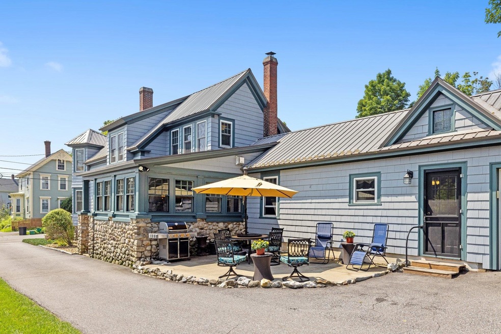 24 Beacon St, Concord, NH 03301 - photo 1