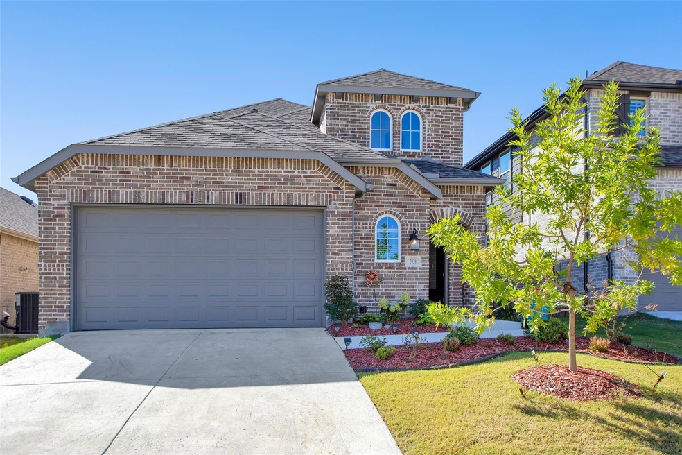 3958 Oak Creek Cir, Denison, TX 75020 - photo 1