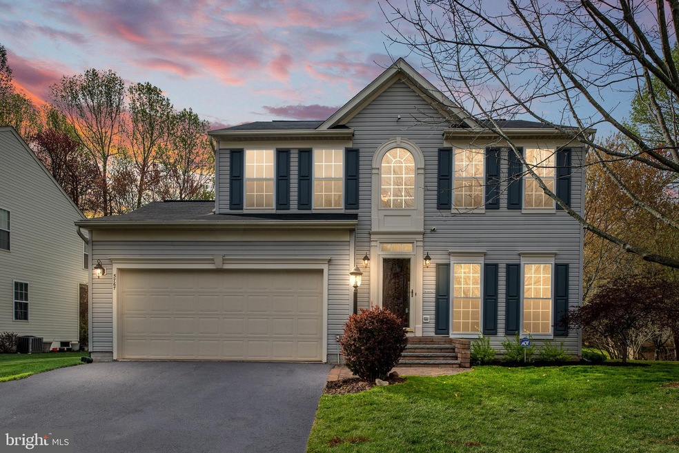 5767 Fincastle Dr, Manassas, VA 20112 - photo 1