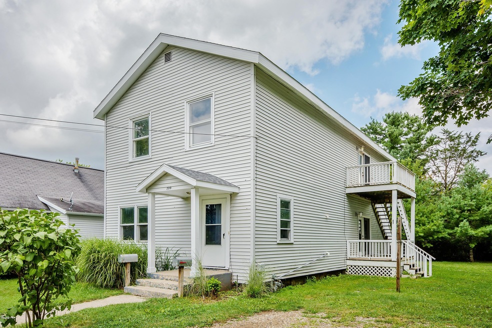 209 E Beech Front