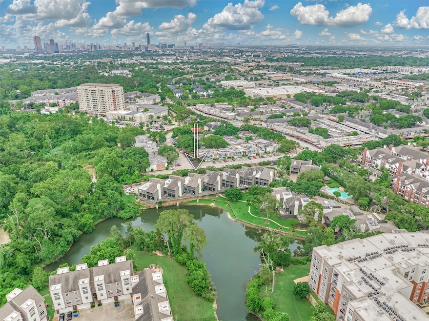 Location Location Location...Houston Skyline