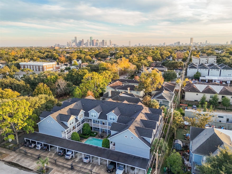 1621 Heights Blvd unit 3, Houston, TX 77008 - photo 1