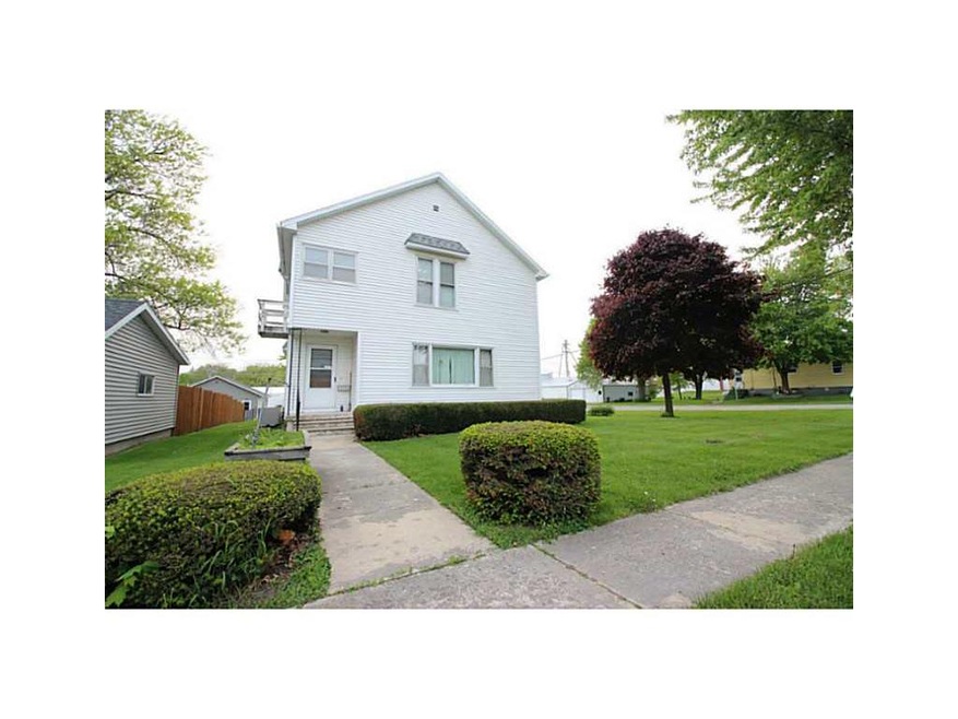 30 Greene St, Walker, IA 52352 - photo 1