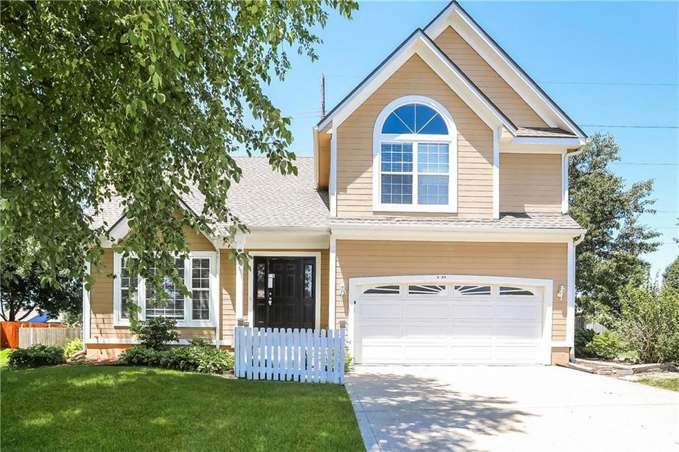 4804 Mund Rd, Shawnee, KS 66218 - photo 1