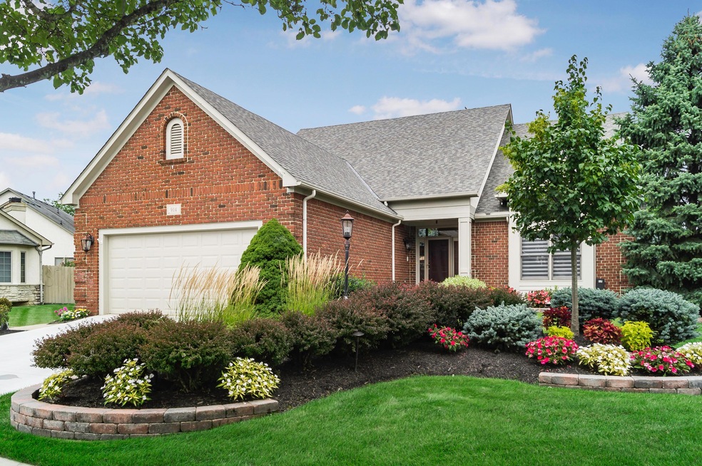 Welcome to 914 Congressional Way!