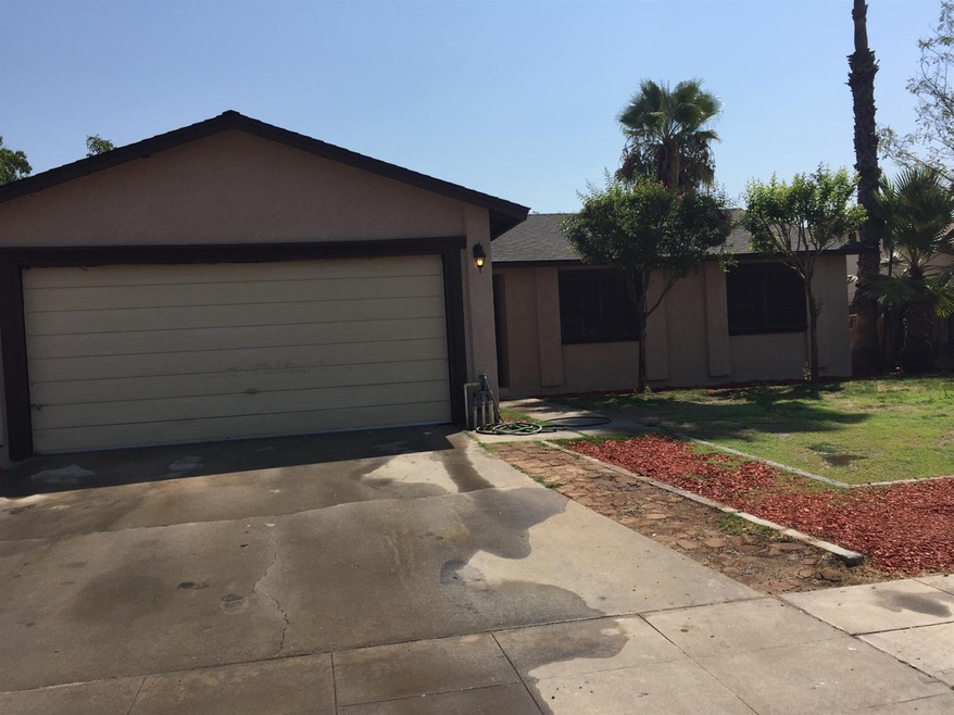 3732 N Claremont Ave, Fresno, CA 93727 - photo 1