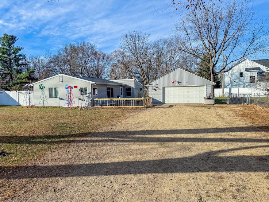 7580 Langly Ave S, Cottage Grove, MN 55016 - photo 1