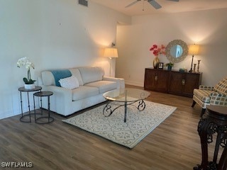 600 Diamond Cir unit 607, Naples, FL 34110 - photo 1