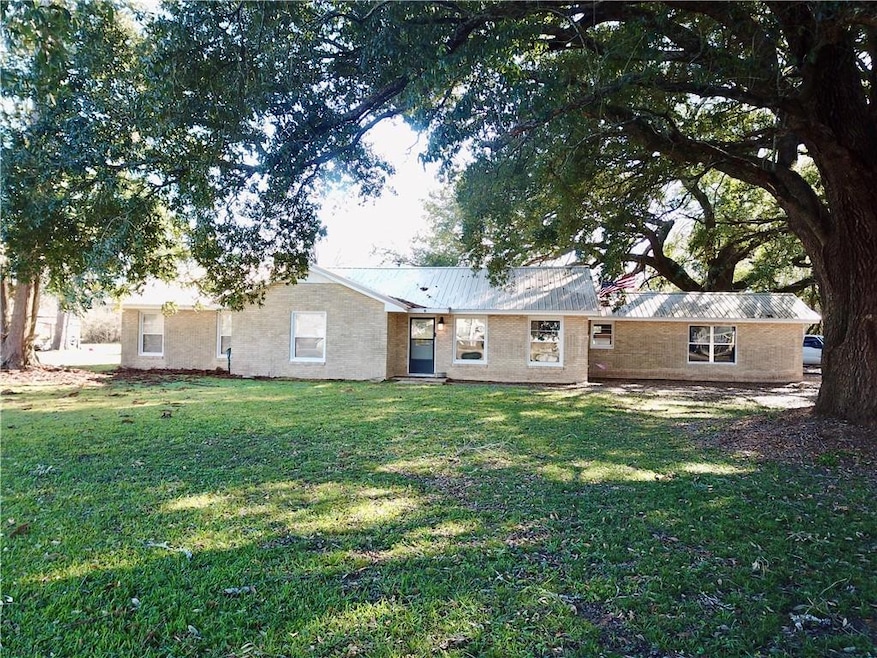 737 Saint Maurice Ln, Natchitoches, LA 71457 - photo 1