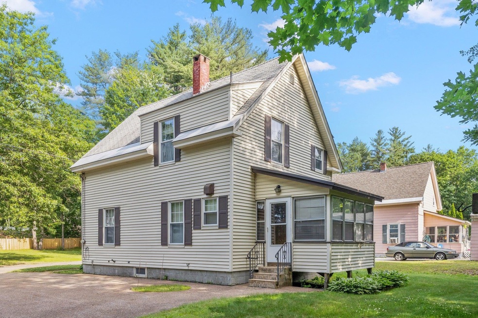 8 Fair St, Franklin, NH 03235 - photo 1