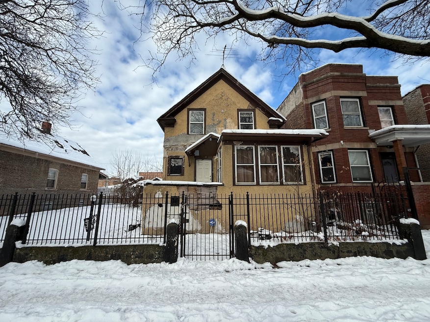 4940 W Superior St, Chicago, IL 60644 - photo 1