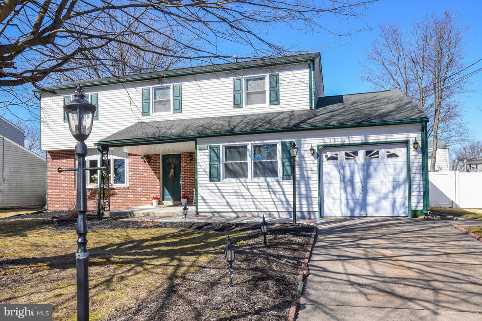 850 Phillips Rd, Warminster, PA 18974 - photo 1