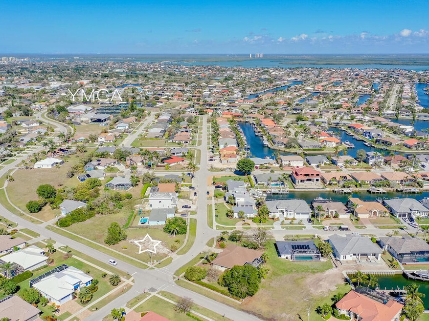 270 Columbus Way Marco Island FL 34145 U