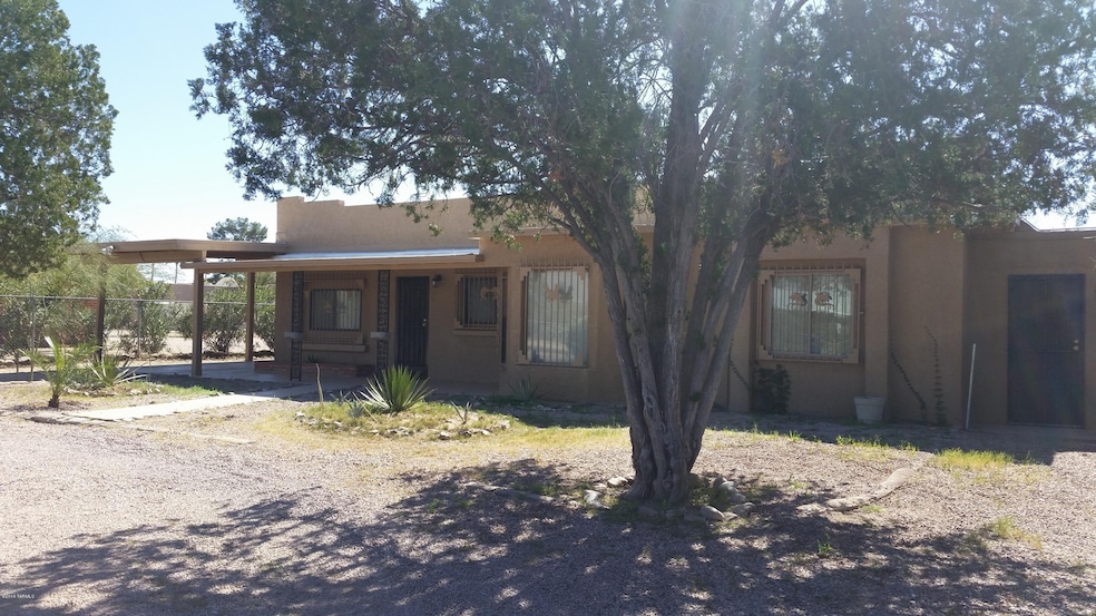 1030 E Roger Rd, Tucson, AZ 85719 - photo 1