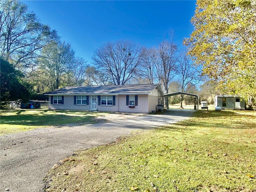 134 Dupuis Rd, Jonesville, LA 71343 - photo 1