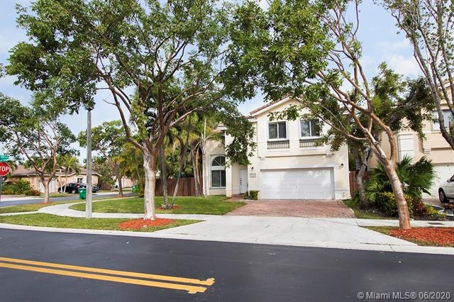 10981 NW 44th Terrace, Doral, FL 33178 - photo 1