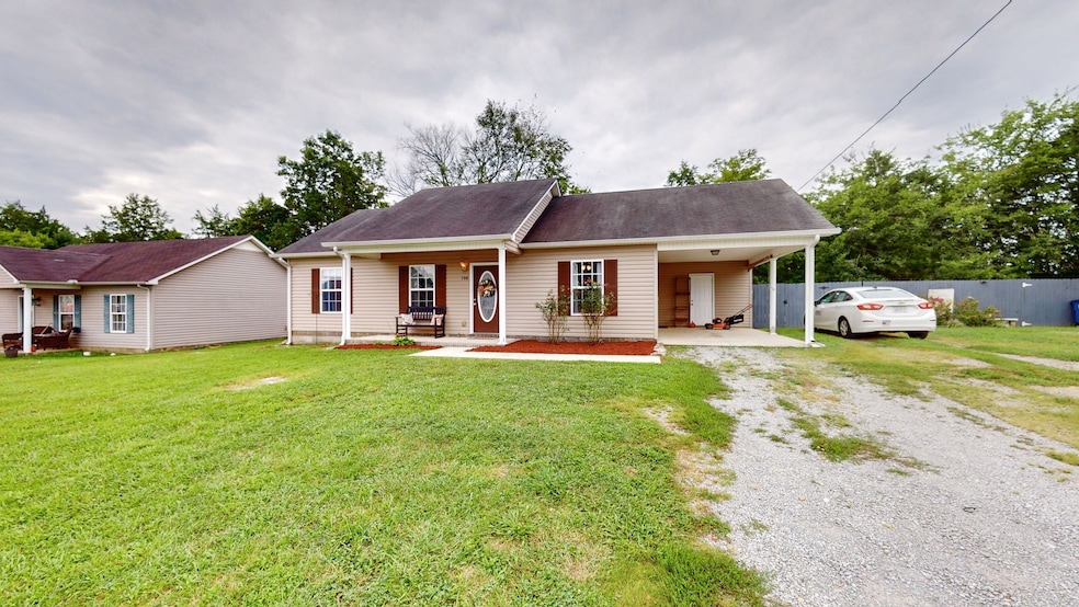 106 Stonefield Cir, Shelbyville, TN 37160 - photo 1