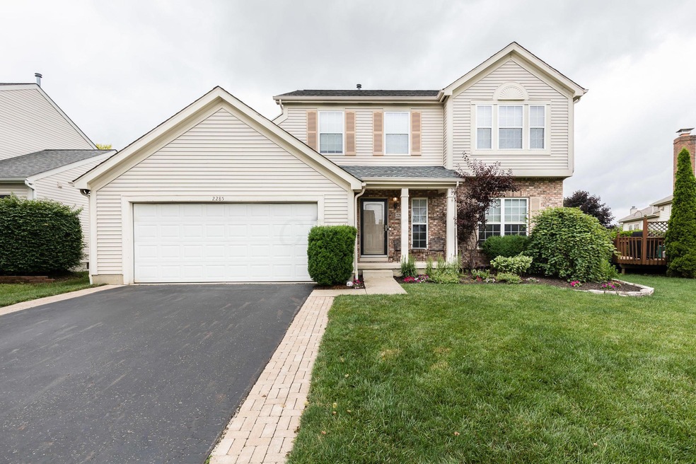 2285 Siskin Ave-01