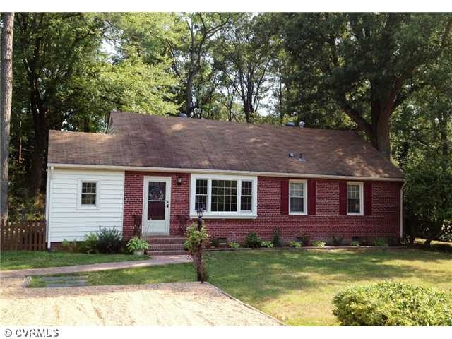 8707 Avalon Dr, Henrico, VA 23229 - photo 1