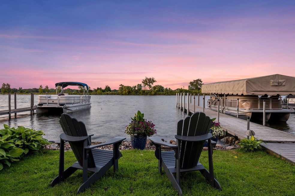 2819 McKenzie Point Rd, Wayzata, MN 55391 - photo 1