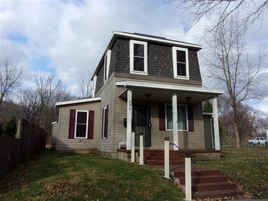 256 E Hill St, Wabash, IN 46992 - photo 1