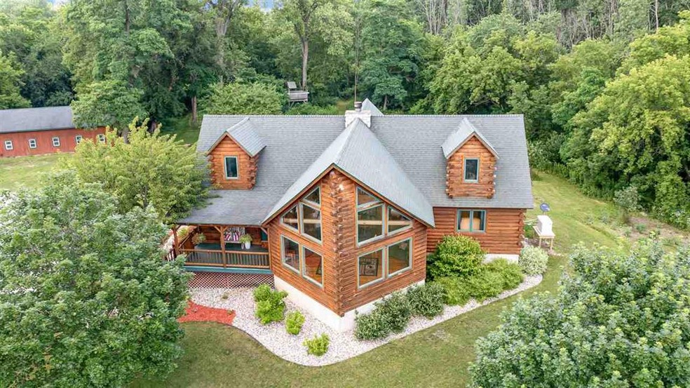 756 N Tittabawassee River Rd, Midland, MI 48642 - photo 1