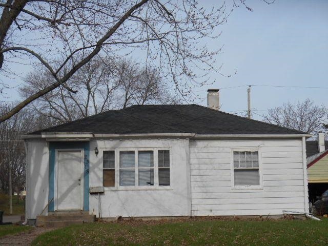 2318 Frances Place, Davenport, IA 52804 - photo 1