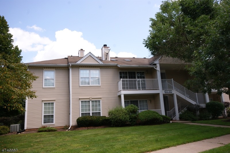 56 Lindsey Ct, Franklin Park, NJ 08823 - photo 1