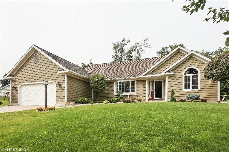 2606 N Timberline Trail, La Porte, IN 46350 - photo 1