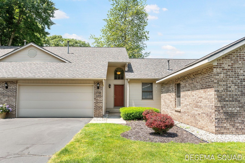 12-web-or-mls-112-sandy-point-dr