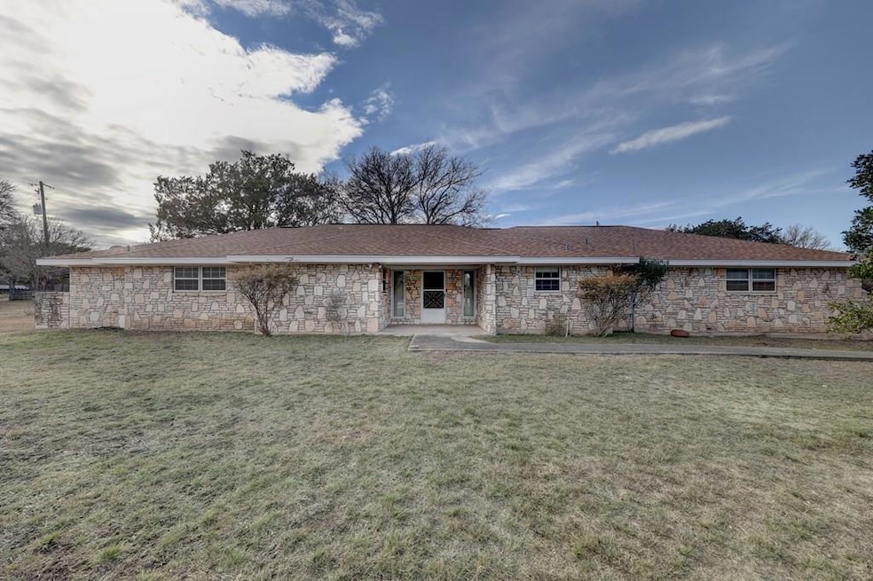 Under Contract $465,000