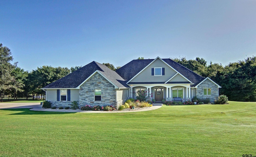 For Sale $845,000